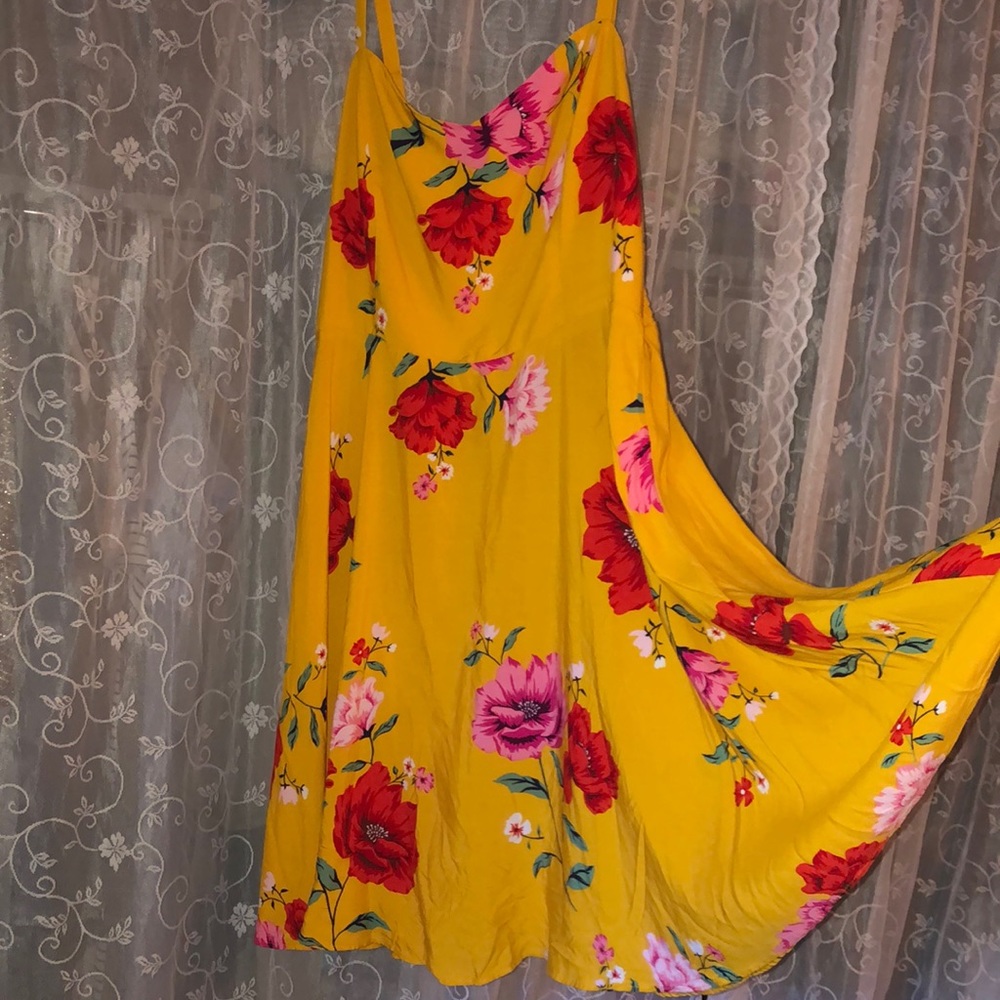 Cute floral dress 💐